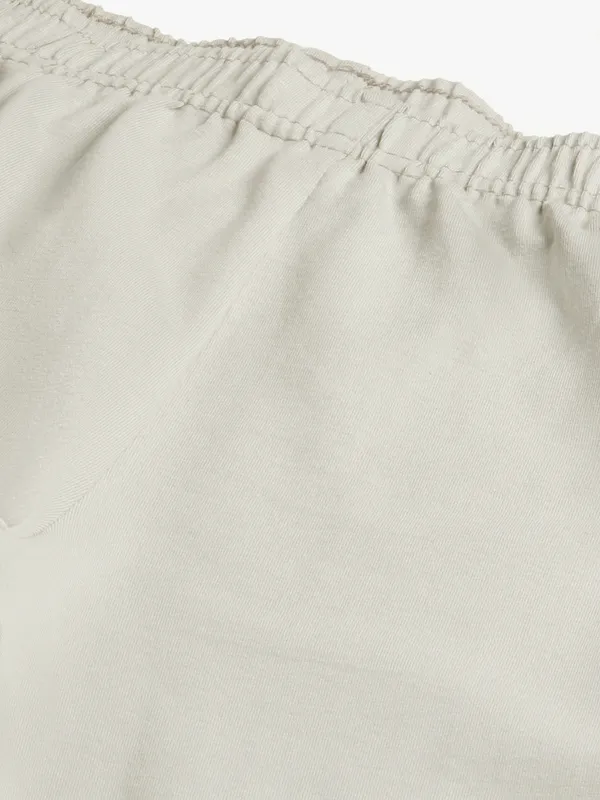 Light_Grey_Viscose_Rayon_Elasticated_Waistband_Ankle_Length_Leggings_For_Women_&_Girls