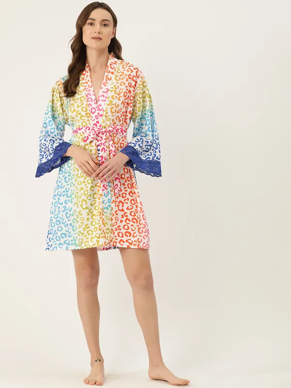 White_Block_Printed_Robe_With_Lace_For_Women