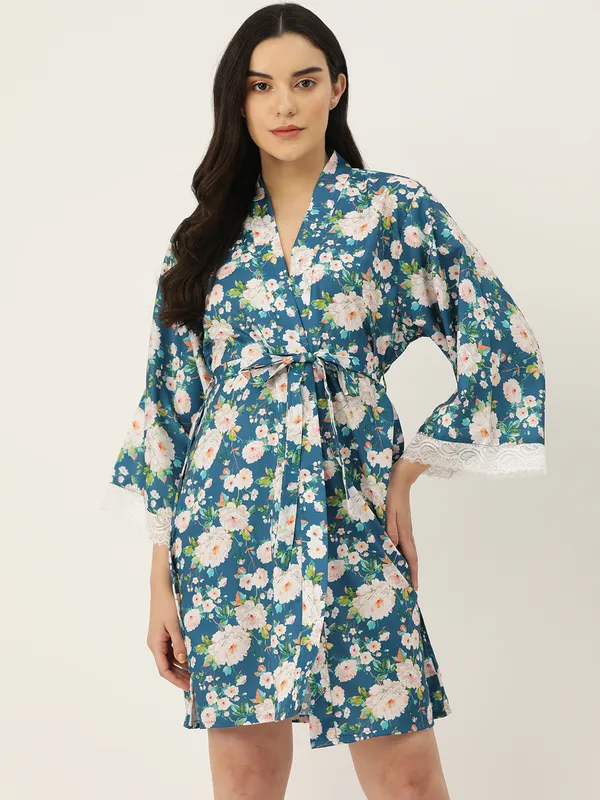 Blue_Floral_Printed_Robe_With_Lace_For_Women