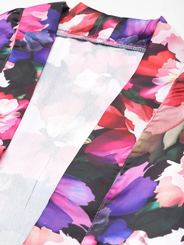 Multicolor_Printed_Satin_Robe_With_Lace_For_Women