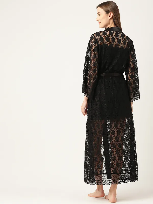 Black_Full_Length_Robe_With_Lace_For_Women