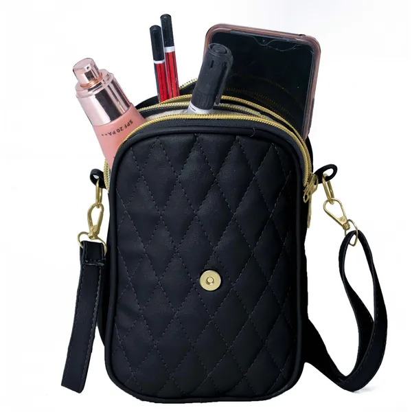 Black_Mobile_Bag_for_Girls_|_Stylish_and_Adjustable