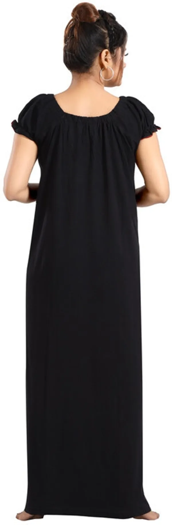 Black_Cotton_Printed_Regular_Fit_Nighty_For_Women
