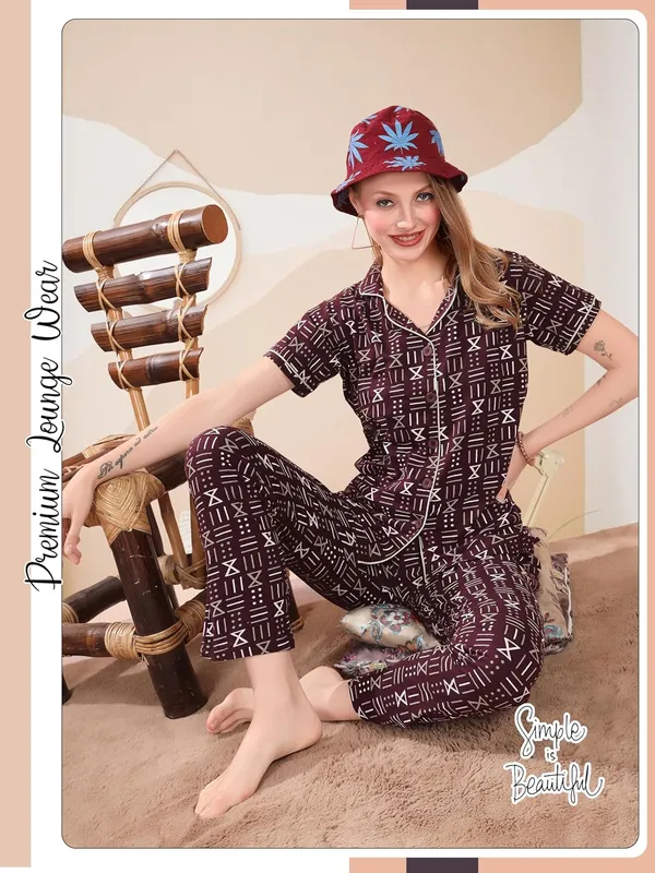 Maroon_Two_Way_Lycra_Regular_Fit_Solid_Night_Wear_For_Women