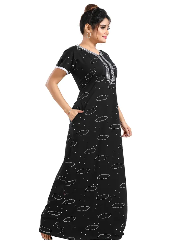 Black_Two_Way_Lycra_Regular_Fit_Solid_Night_Wear_For_Women