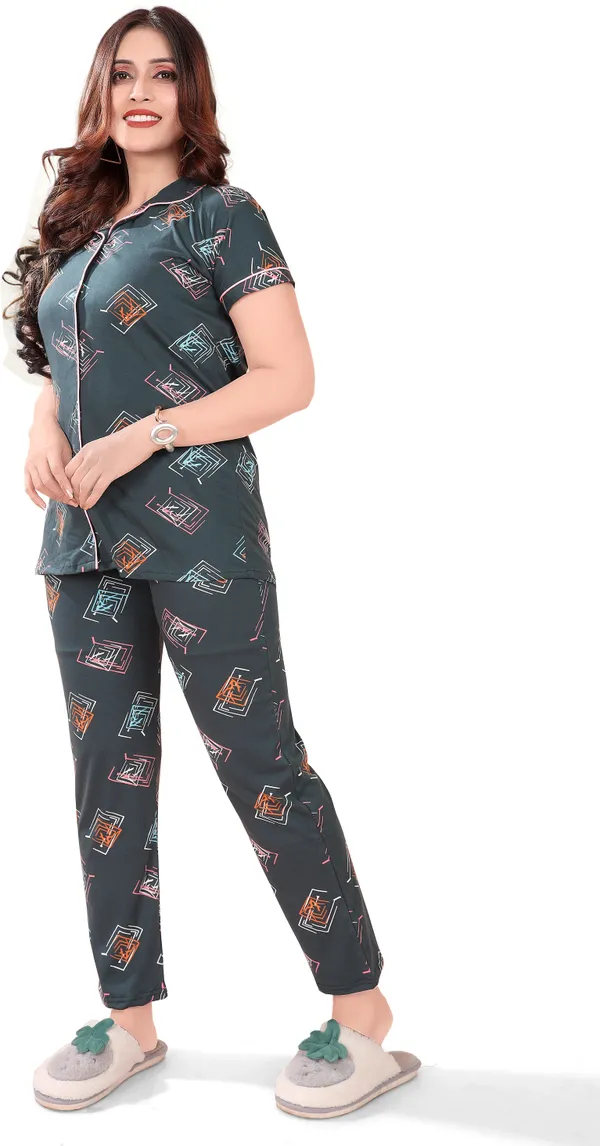 Dark_Green_Cotton_Printed_Shirt_&_Pyjama_Set_For_Women_(_Pack_Of_2_)