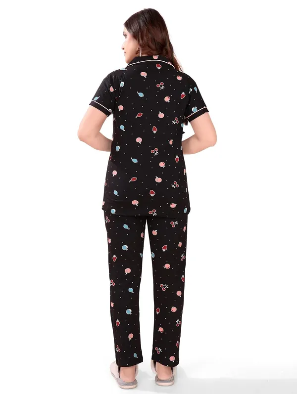 Black_Two_Way_Lycra_Regular_Fit_Solid_Night_Wear_For_Women