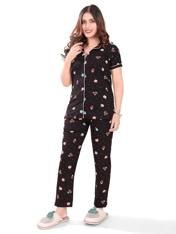 Black_Two_Way_Lycra_Regular_Fit_Solid_Night_Wear_For_Women
