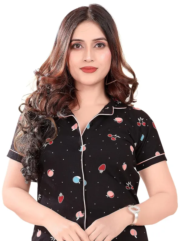 Black_Two_Way_Lycra_Regular_Fit_Solid_Night_Wear_For_Women