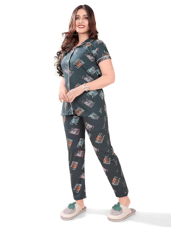 Green_Two_Way_Lycra_Regular_Fit_Solid_Night_Wear_For_Women