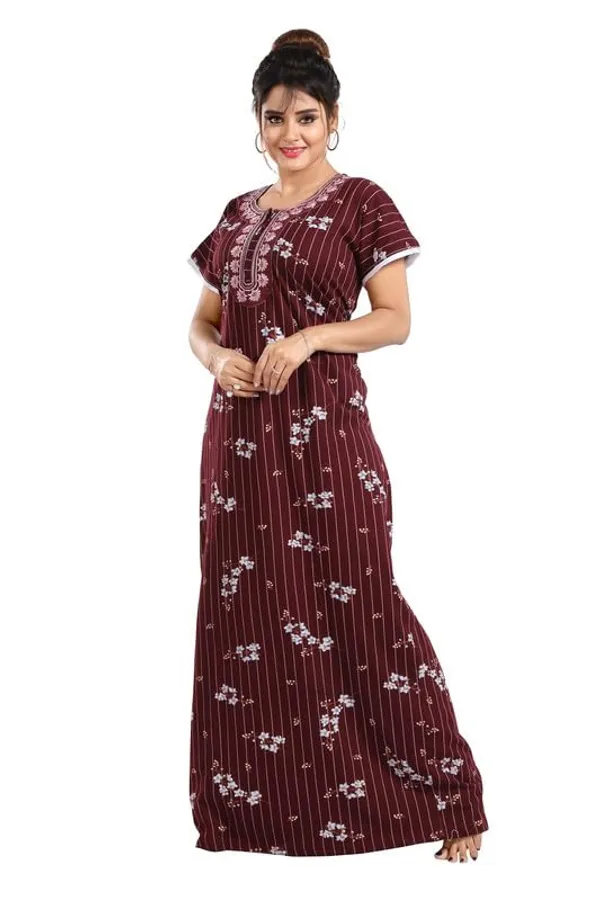 Maroon_Two_Way_Lycra_Regular_Fit_Solid_Night_Wear_For_Women