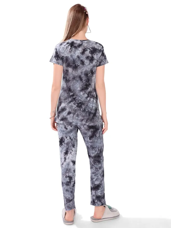 Grey_Two_Way_Lycra_Regular_Fit_Solid_Night_Wear_For_Women