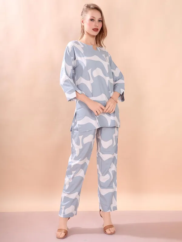 Lightsky_Two_Way_Lycra_Regular_Fit_Solid_Night_Wear_For_Women