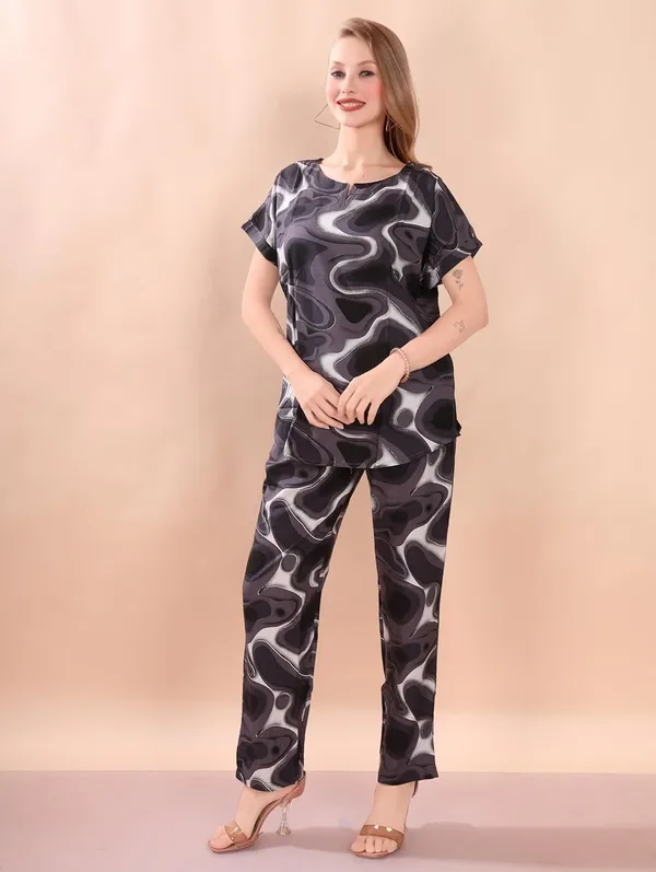 Dark_Blue_Two_Way_Lycra_Regular_Fit_Solid_Night_Wear_For_Women