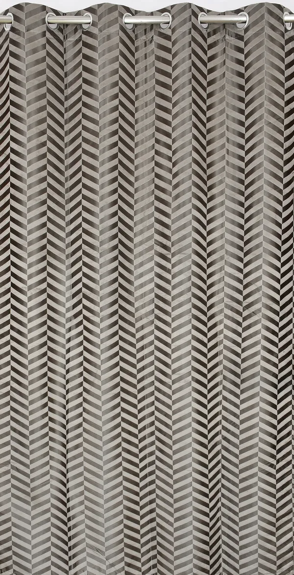 Grey_Velvet_Room_Darkening_Curtain_With_Eyelet_Rings
