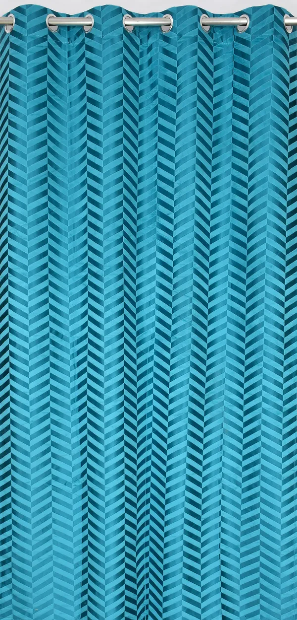 Aqua_Velvet_Room_Darkening_Curtain_With_Eyelet