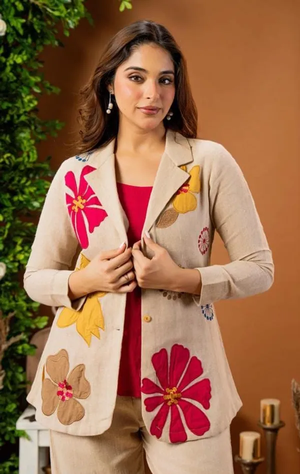 Beige_Linen_Floral_Blazer_&_Pant_Co-ord_Set