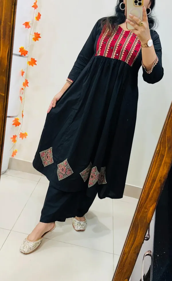 Black_Cotton_Embroidered_Kurti_Set_with_Contrast_Maroon_Yoke