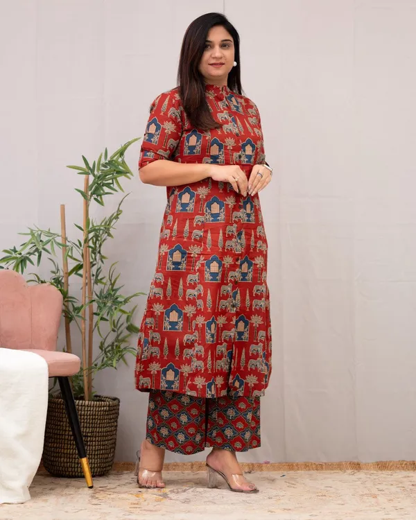 Classic_Maroon_Heritage_Motif_Kurta_Set