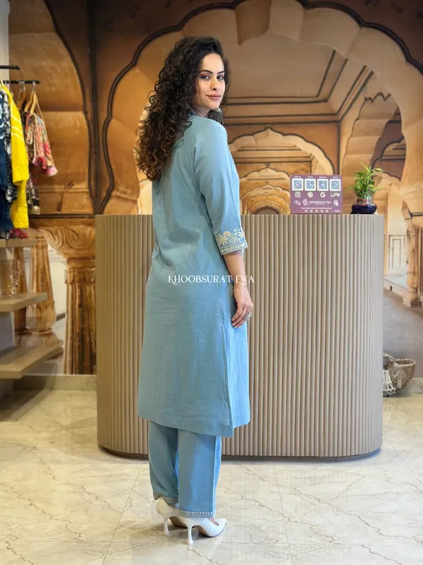Cotton_Slub_Kurti_Pant_Set_Heavy_Embroidery_Work_With_Side_Pocket