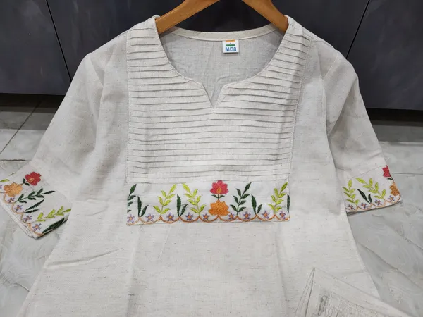 White_Cotton_Kurta_Pant_Set_With_Embroidery