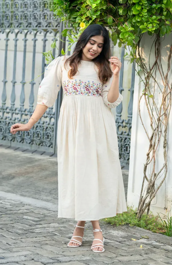 Ivory_Floral_Yoke_Maxi_Dress