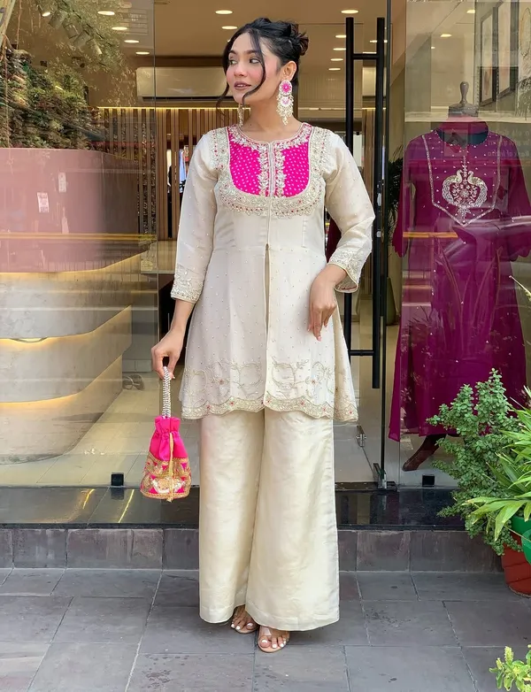 Ivory_&_Fuchsia_Embroidered_Kurta_Palazzo_Set