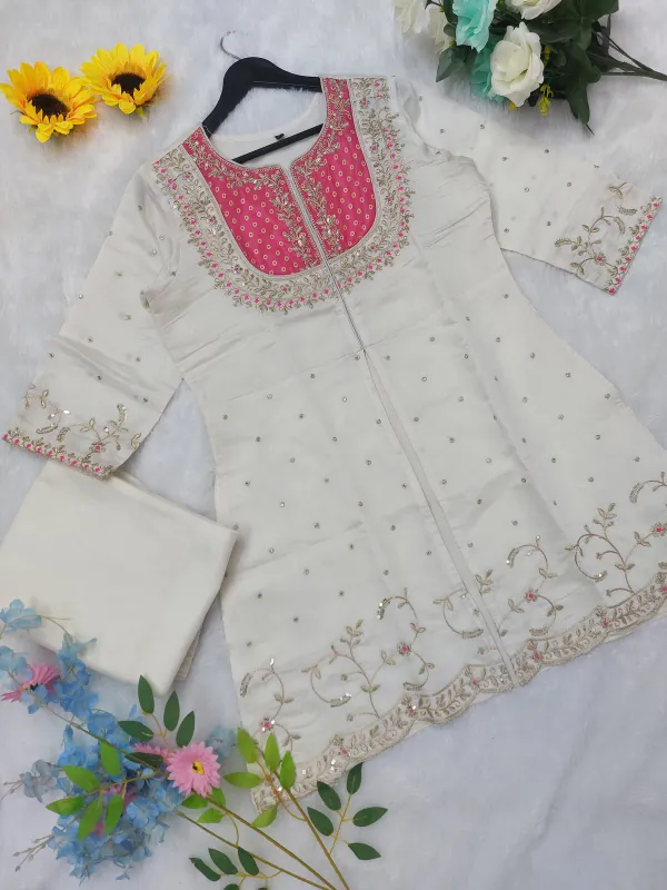 Ivory_&_Fuchsia_Embroidered_Kurta_Palazzo_Set
