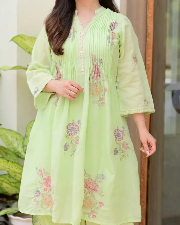 Light_Green_A-Line_Mulmul_Cotton_Kurta_Set_With_A_Palazzo