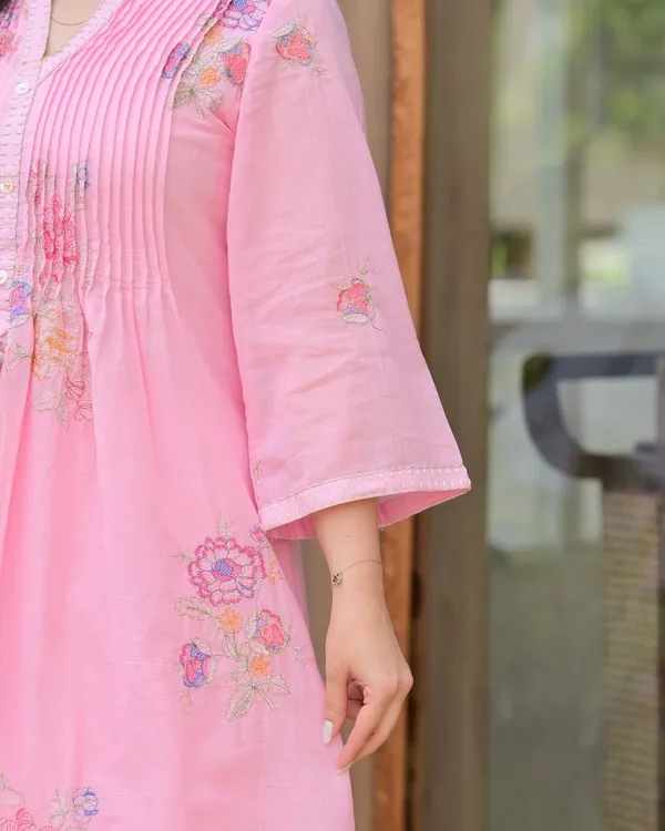 Pink_A-Line_Mulmul_Cotton_Kurta_Set_With_A_Palazzo