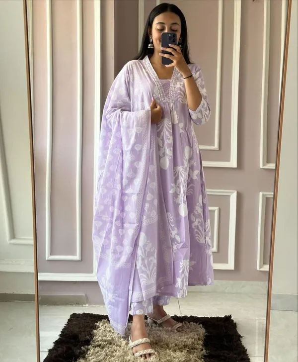 Lavender_Mist_Floral_Anarkali_Kurta_Set_with_Dupatta