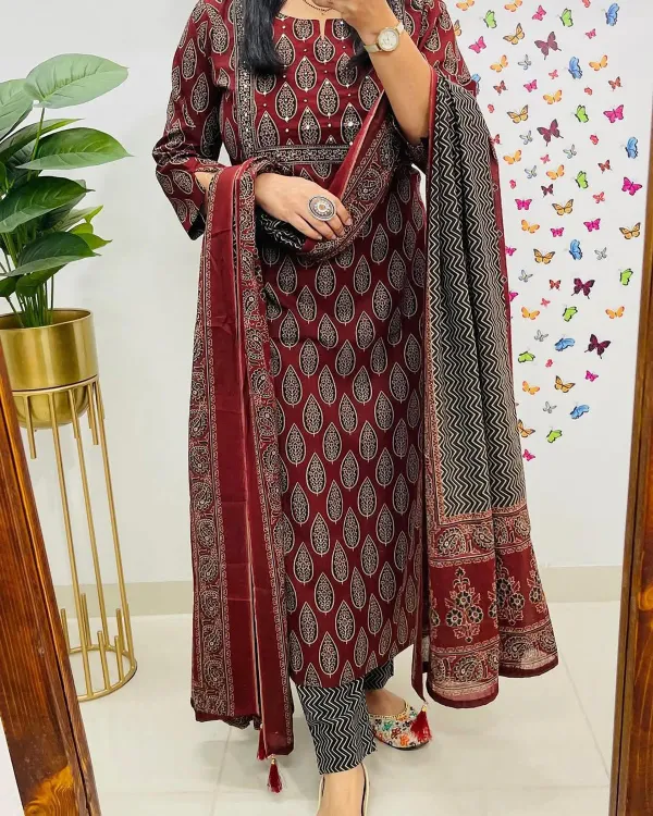 Maroon_Ethnic_Printed_Cotton_Kurta_Set_with_Dupatta