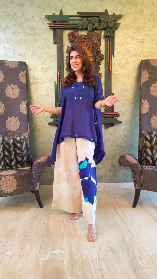 Royal_Blue_Asymmetric_Kurti_with_Abstract_Printed_Palazzo_Pants