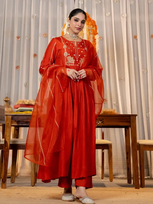 Ruby_Festive_Embroidered_Kurta_Set_with_Dupatta