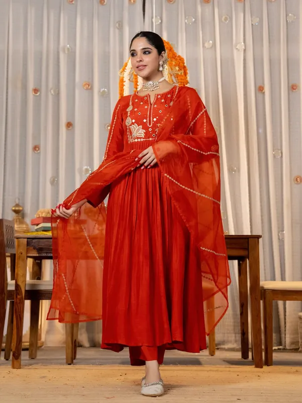 Ruby_Festive_Embroidered_Kurta_Set_with_Dupatta