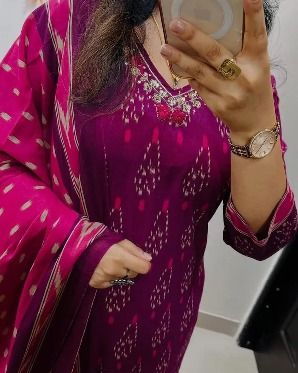 Wine_Magenta_Ikat_Print_Cotton_Kurta_Set_with_Dupatta