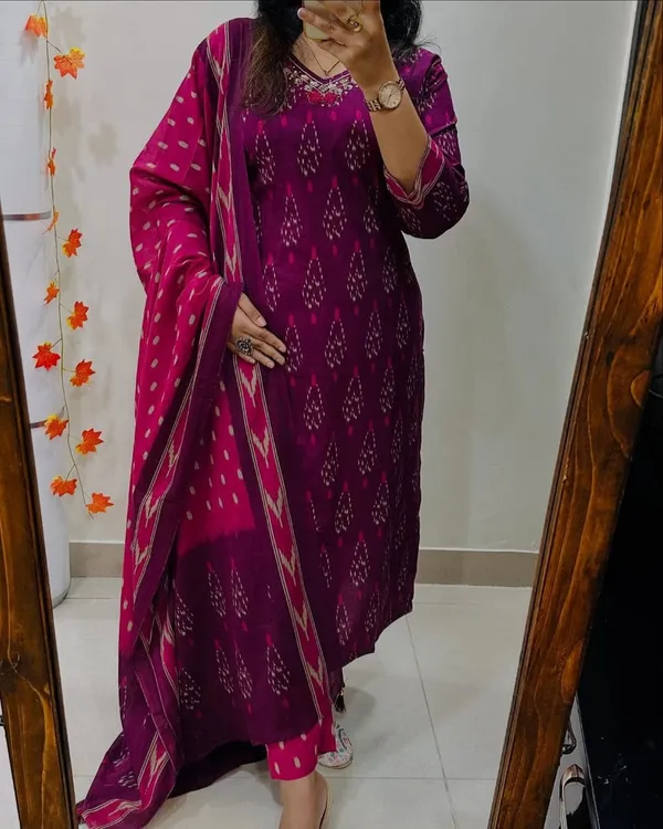 Wine_Magenta_Ikat_Print_Cotton_Kurta_Set_with_Dupatta