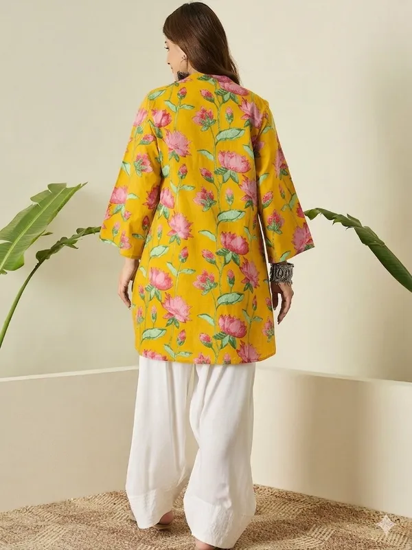 Women's_Mustard_Yellow_Floral_Printed_Kurta_with_White_Palazzo_Pants