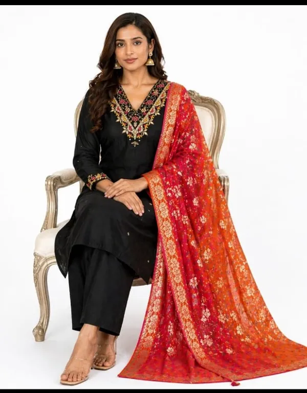 Elegant_Black_Embroidered_Salwar_Suit_with_Banarasi_Dupatta