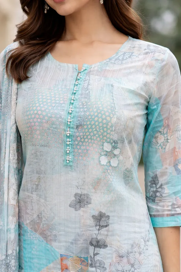 Aqua_Blue_Floral_Print_Traditional_Regular_Fit_Solid_Salwar_Suit_With_Dupatta_For_Women
