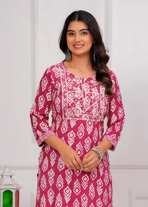 Pink_&_White_Cambric_Cotton_Round_Neck_Floral_Embroidery_Printed_Straight_Kurta_&_Pant_Set_For_Women