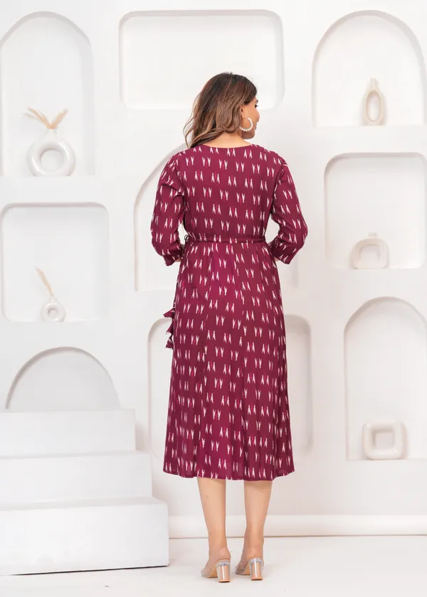 Wine_Rayon_Regular_Fit_Solid_Anarkali_Kurta_Dress_For_Women