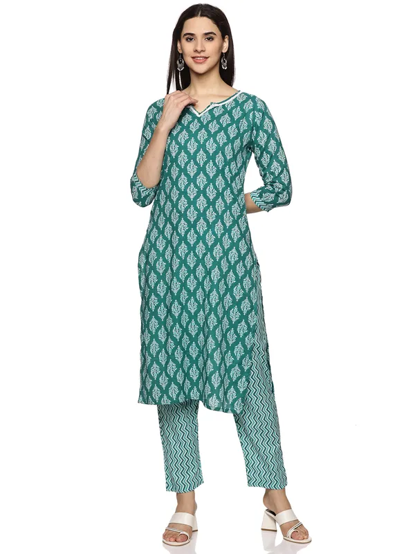 Rama_Green_Cotton_Rayon_Floral_Printed_Straight_Kurta_&_Pant_Set_For_Women