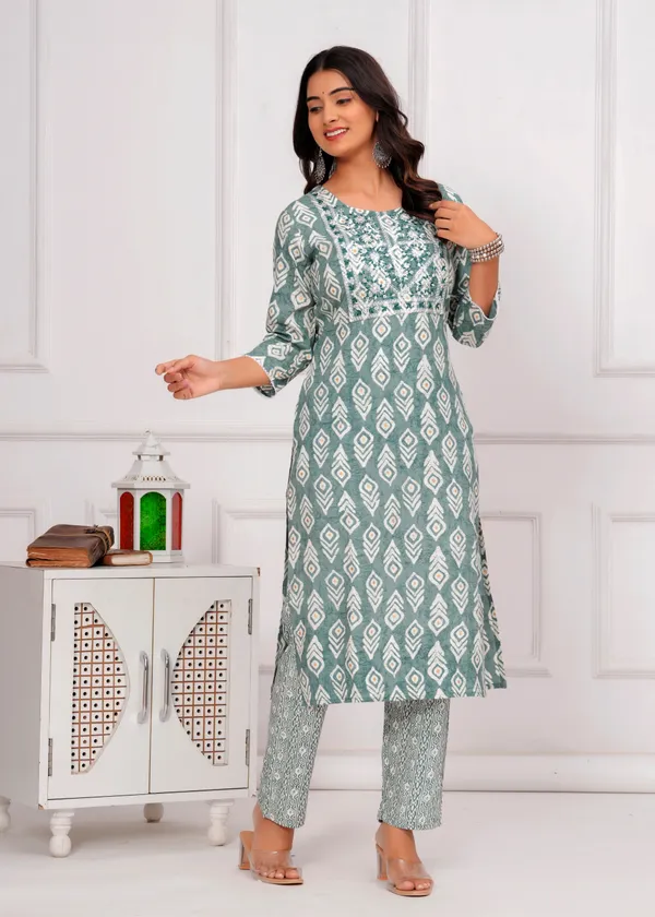 Light_Green_&_White_Cambric_Cotton_Round_Neck_Floral_Embroidery_Printed_Straight_Kurta_&_Pant_Set_For_Women