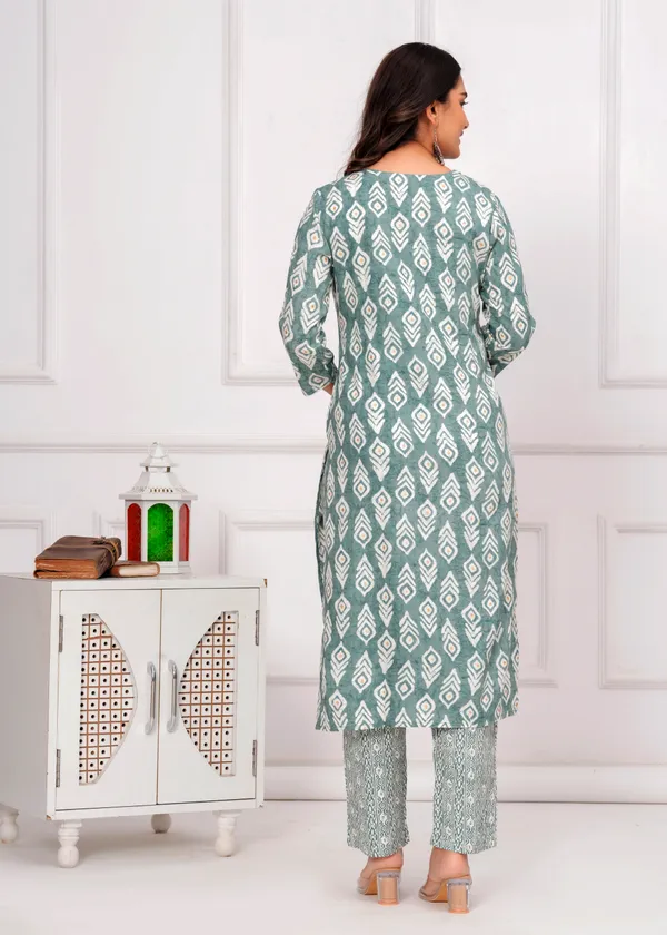 Light_Green_&_White_Cambric_Cotton_Round_Neck_Floral_Embroidery_Printed_Straight_Kurta_&_Pant_Set_For_Women