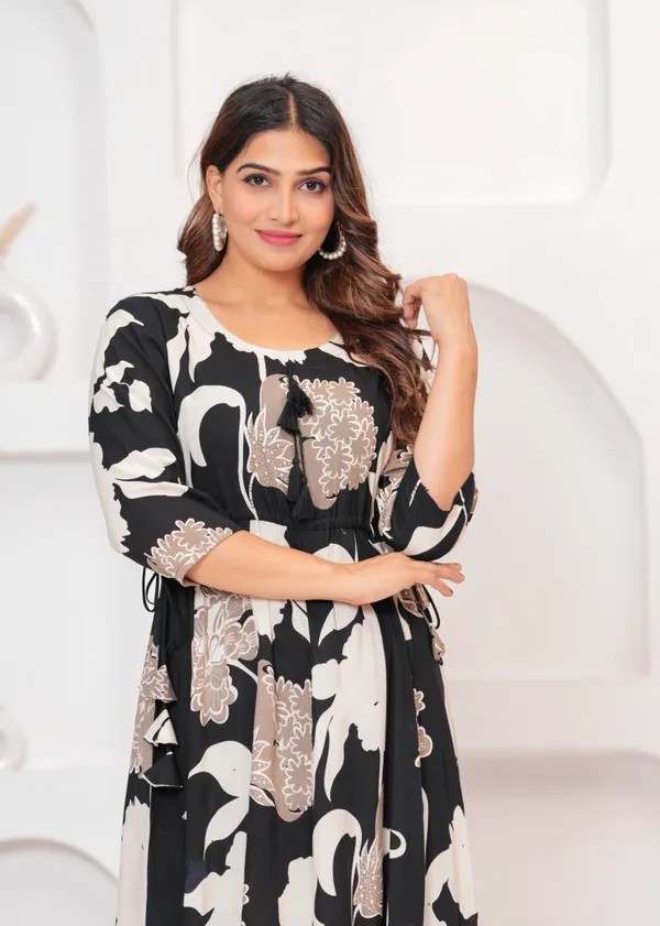 Black_Rayon_Regular_Fit_Solid_Anarkali_Kurta_Dress_For_Women
