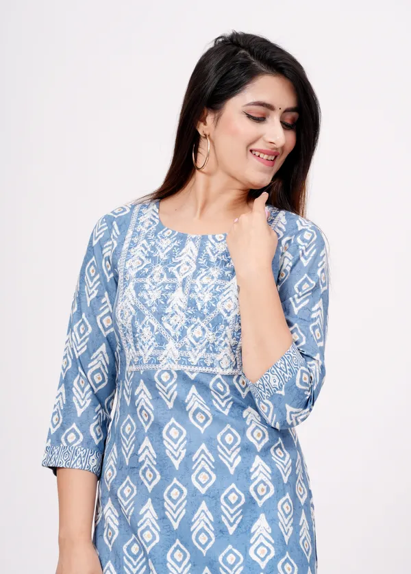 Light_Blue_Cotton_Rayon_Round_Neck_Embroidery_Floral_Printed_3/4Th_Sleeve_Kurta_For_Women