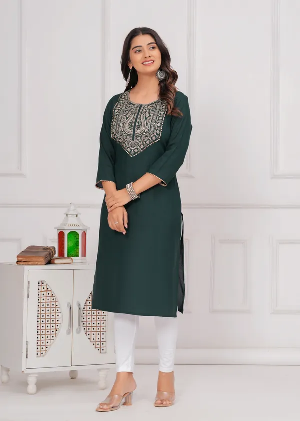 Dark_Green_Cotton_Rayon_Round_Neck_Embroidery_Golden_Zari_3/4Th_Sleeve_Kurta_For_Women