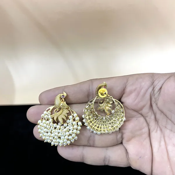 Antique_Peacock_Pearl_Premium_Earring