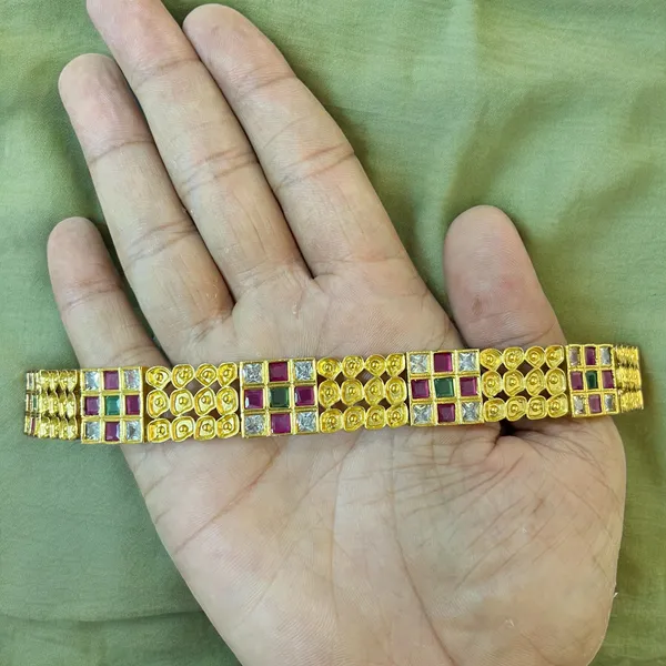 Ruby_Green_Classy_Ad_Choker_Set